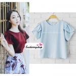 เสื้อผ้าแฟชั่นสวยๆ เสื้อทำงาน ทรงแขนกลีบบัว สีฟ้า ผ้าฮานาโกะ แบบสวยหวานๆสไตล์เกาหลี