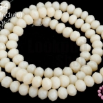 คริสตัลจีน ทรงซาลาเปา สีเปลือกไข่ขุ่น 4มิล(1เส้น)