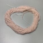 คริสตัลจีน สีชมพูอ่อน ยาว 37 ซม. 3 มิล (130 เม็ด)