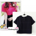 เสื้อแฟชั่น สีกรมท่า ผ้าฮานาโกะ ทรงสวย แบบน่ารักๆ เนื้อผ้านิ่ม อยู่ทรงไม่ยับง่าย ใส่สบาย สินค้าคุณภาพ ราคาไม่แพง