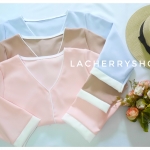 เสื้อแขนสามส่วน (สีม่วง) โทนสีพาสเทล คอวี กุ้นขอบสีตัดทูโทน แบบสวยน่ารักๆ