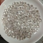 ลูกปัดแก้ว ทรงหยดน้ำ สีขาวใส 6x8มิล (1ขีด/100กรัม)