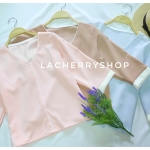 เสื้อแขนสามส่วน (สีชมพู) โทนสีพาสเทล คอวี กุ้นขอบสีตัดทูโทน แบบสวยน่ารักๆ