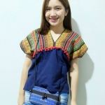 เสื้อนากา เสื้อผ้าพื้นเมือง เสื้อผ้าฝ้ายล้านนา คอวี โทนสีเหลือง แต่งปอม ลายผ้าพื้นเมืองสวยๆ