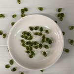 ลูกปัดแก้วอินเดียทรงหยดน้ำสีเขียวอ่อน10x15(1ขีด/100กรัม) 200บาท