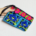 P413 กระเป๋าถือ ลายม้ง สีโทนฟ้าน้ำเงิน น่ารักมาก