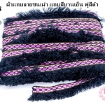 ผ้าแถบลายชนเผ่า แถบสีบานเย็น พู่สีดำ กว้าง 3 ซม(1พับ/25หลา)