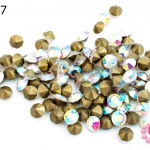 เพชรตูดแหลม สีขาวเหลือบรุ้ง 5มิล #20 (100เม็ด)