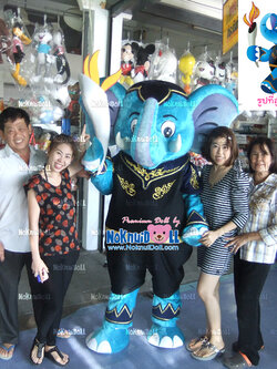 มาสคอทตุ๊กตา (สวมใส่คน) ช้าง อบต.พิษณุโลก 2556