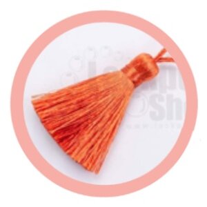 พู่สีส้ม