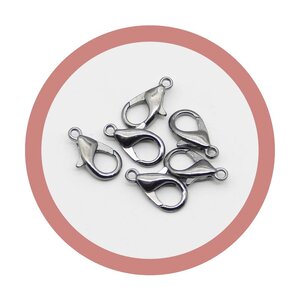 ตะขอก้ามปูสีรมดำ