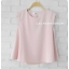 เสื้อผ้าแฟชั่นสวยๆ เสื้อทำงานสีชมพูอ่อน ผ้าฮานาโกะ แต่งดีเทลช่วงไหล่ ปล่อยชายพริ้ว แบบสวยน่ารัก สินค้าคุณภาพดี
